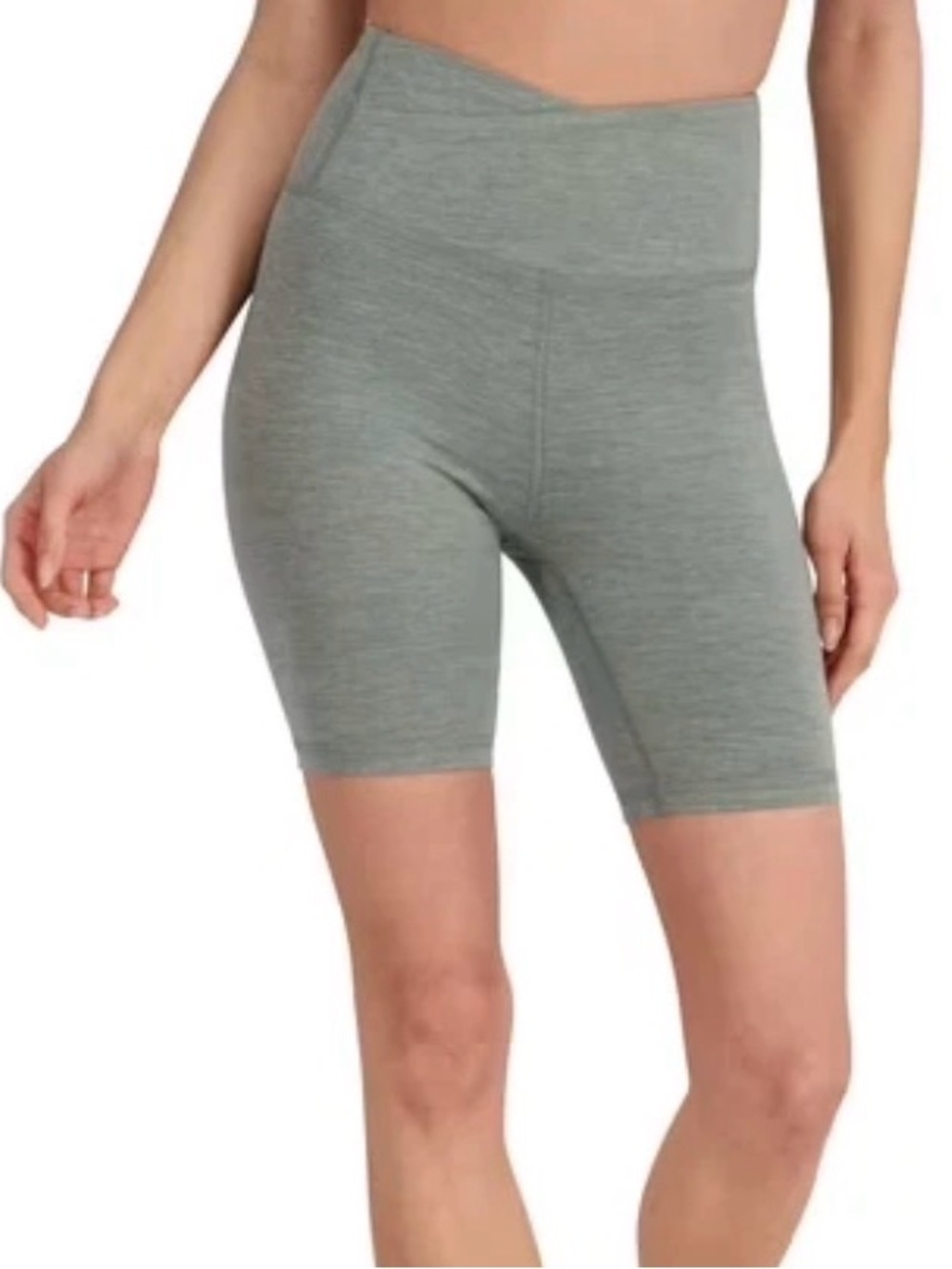 Outdoor Voices • Crossover Waistband Bike Shorts - Picture 2 of 14